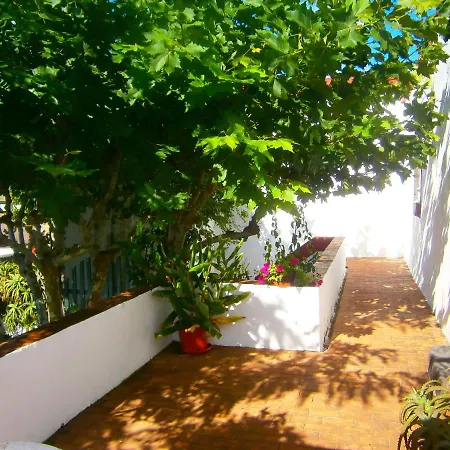 Casa Senhora Necessidades Ponta Delgada