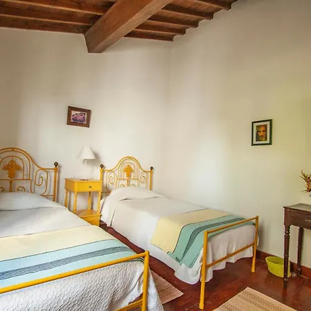 Casa Senhora Necessidades *