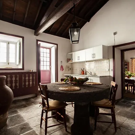 Casa Senhora Necessidades Сasa de vacaciones Ponta Delgada