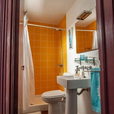 Casa Senhora Necessidades Holiday home *