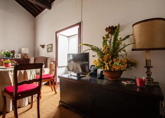 度假居 Casa Senhora Necessidades 蓬塔德尔加达